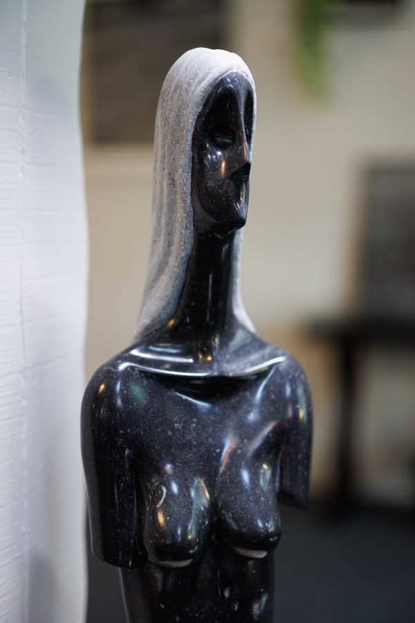 The Shy Woman - Image 3